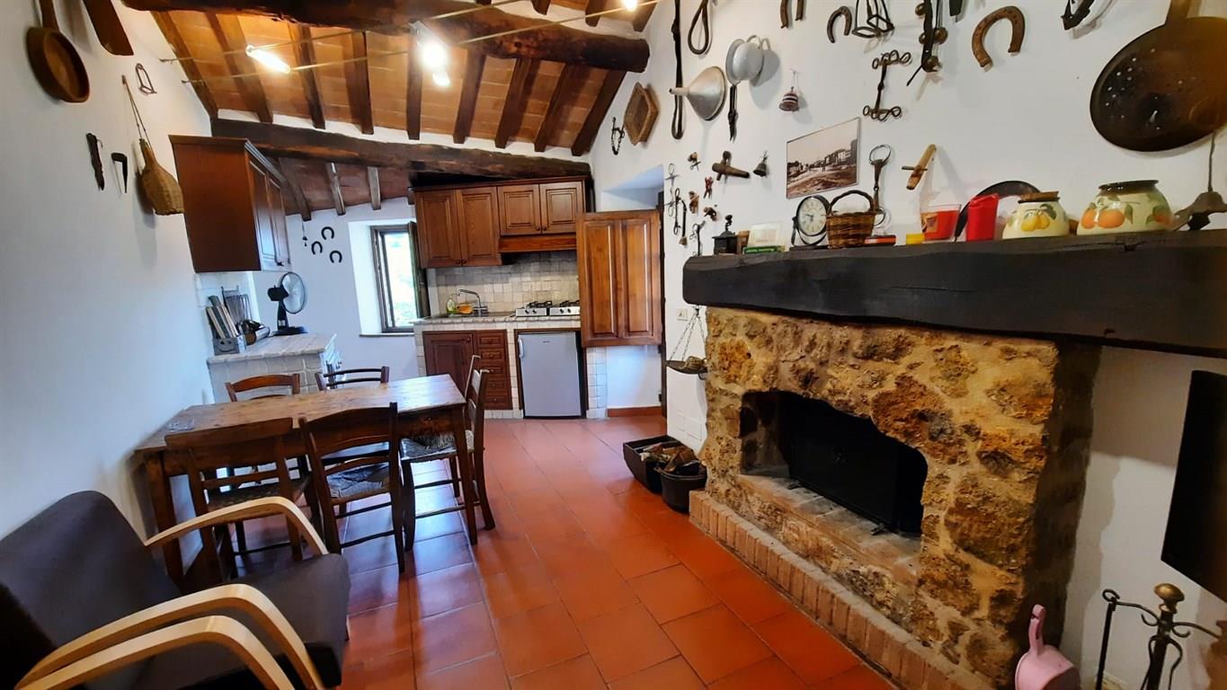 LUPOMPESI