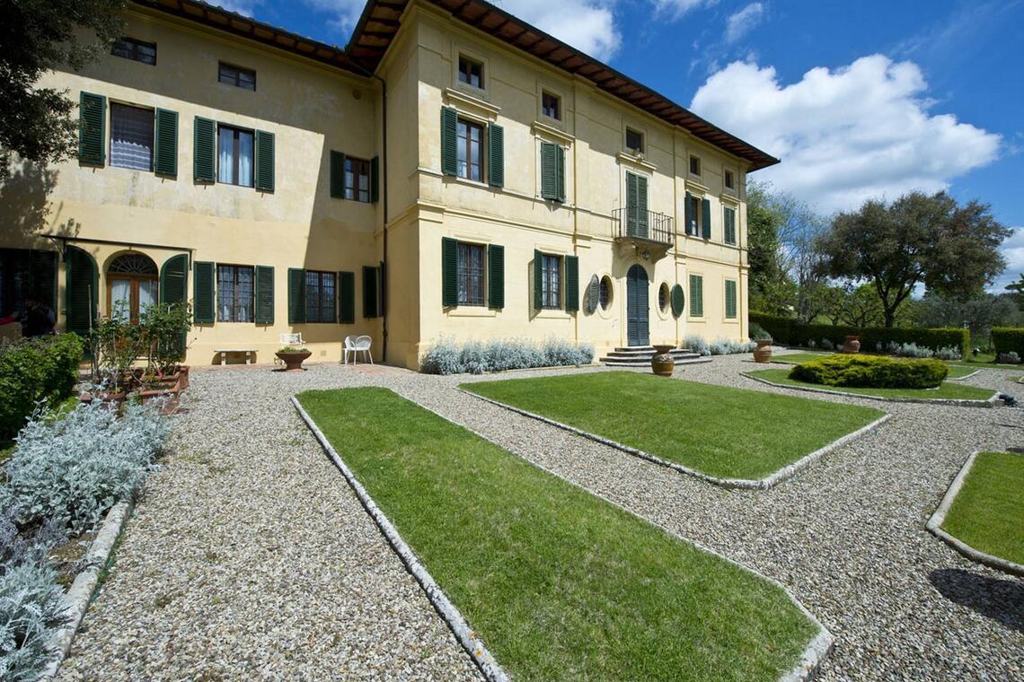 SIENA. Villa signorile con parco