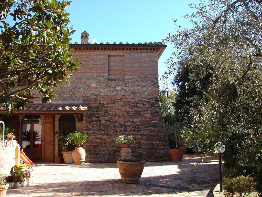 CAMPAGNA SENESE: ZONA MUGNANO (COMUNE DI MONTERONI D'ARBIA)