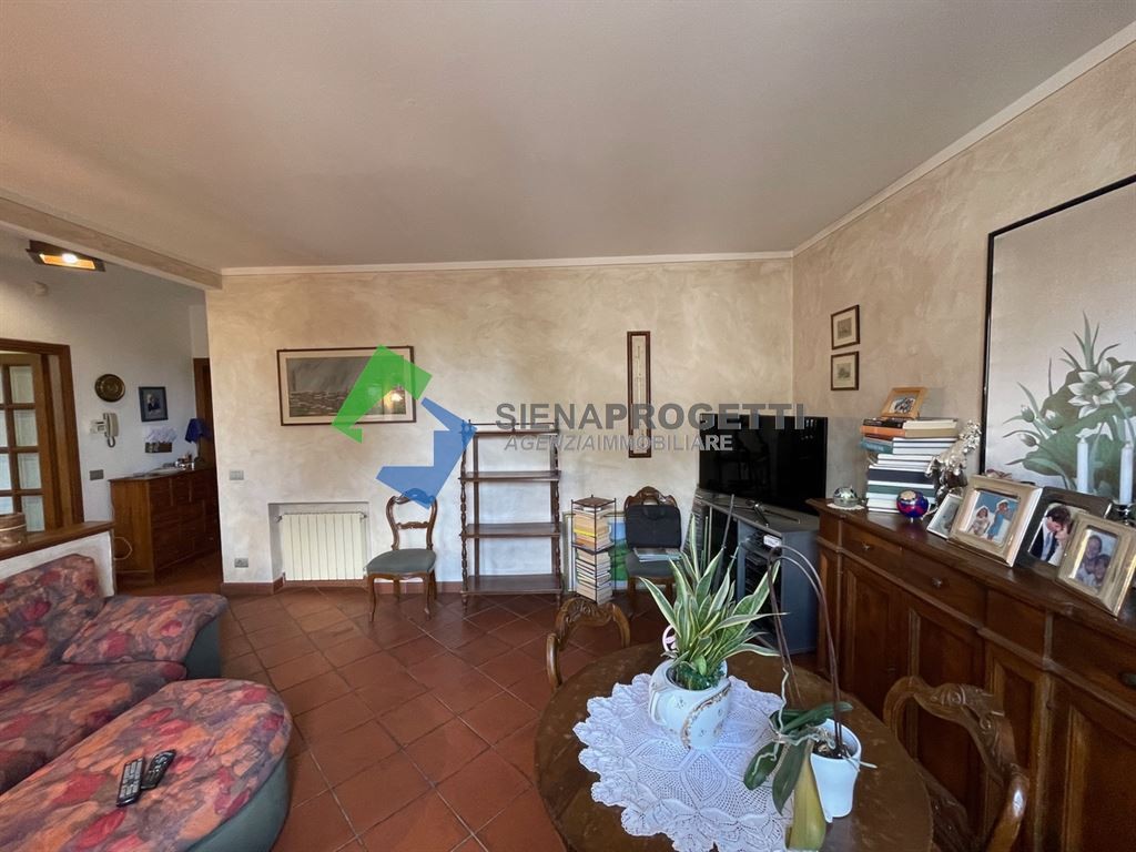 Appartamento a Siena, zona Coroncina.