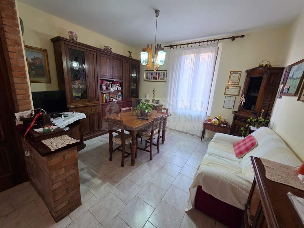 Esterna Fontebranda, appartamento con possibilità di garage