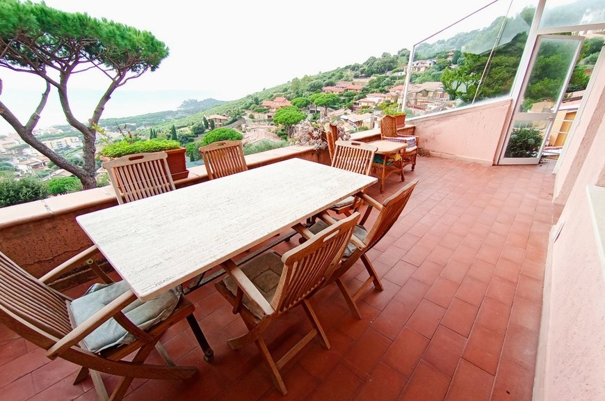 Abitazione con splendida vista mare a Castiglione della Pescaia